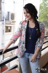 Shruti Sodhi Interview About Pataas Movie